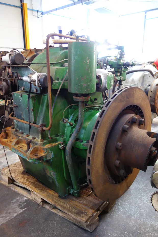 Image 2 of 5 - Liaaen - ACG 450