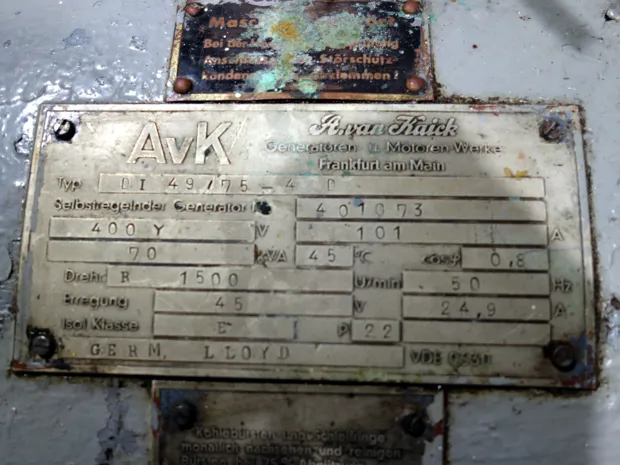 Image 5 of 6 - Deutz