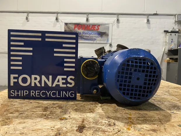 Image 4 of 8 - Liverani - EP 40 TF C/RACC