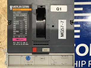 Merlin Gerin -  Compact