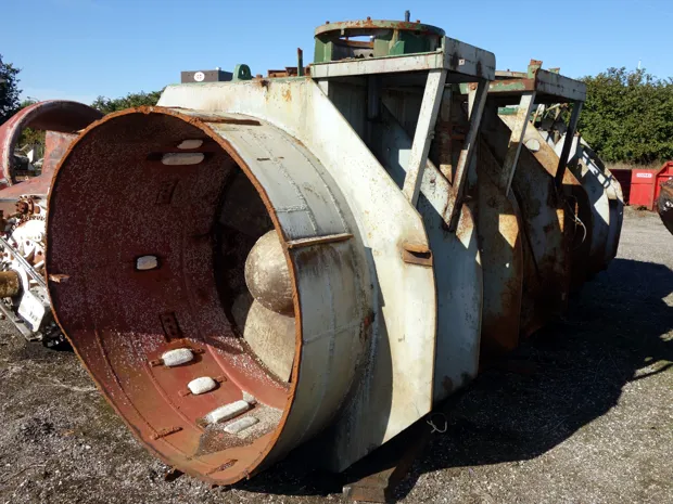 Image 1 of 4 - P20. W00304527. AT 366PRS82