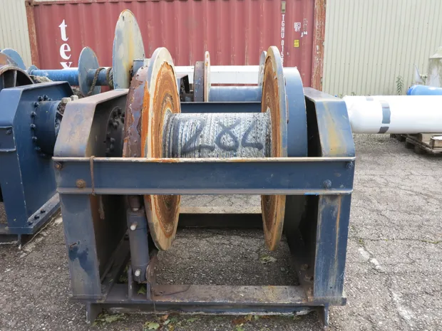 Image 2 of 5 - Trawl winch