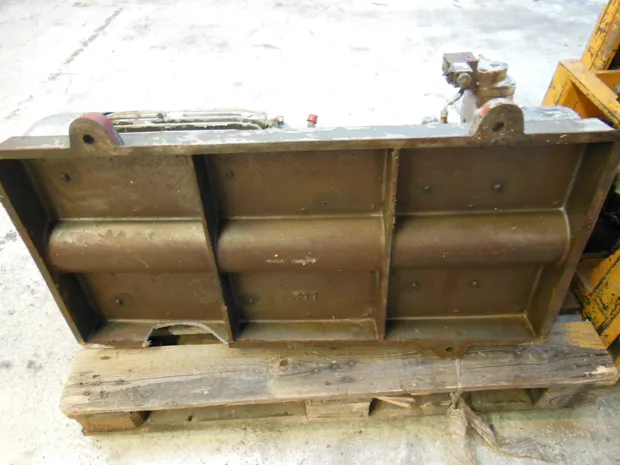 Image 2 of 4 - HP758