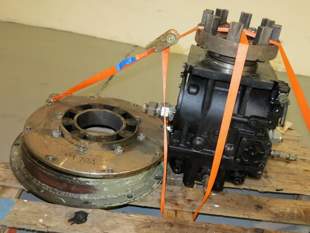 Image 3 of 4 - HP932