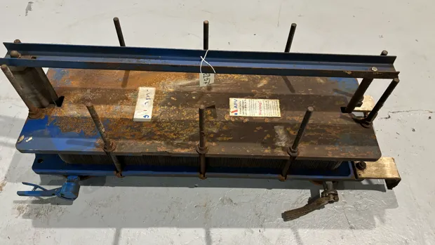 Image 5 of 9 - APV - N35