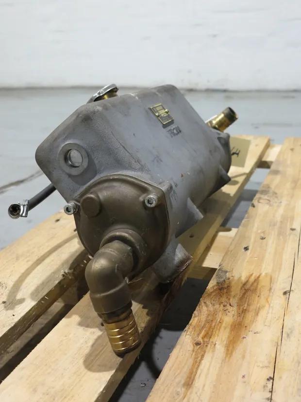 Image 3 of 5 - Bowmann - FH200