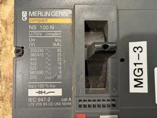 Merlin Gerin - Compact