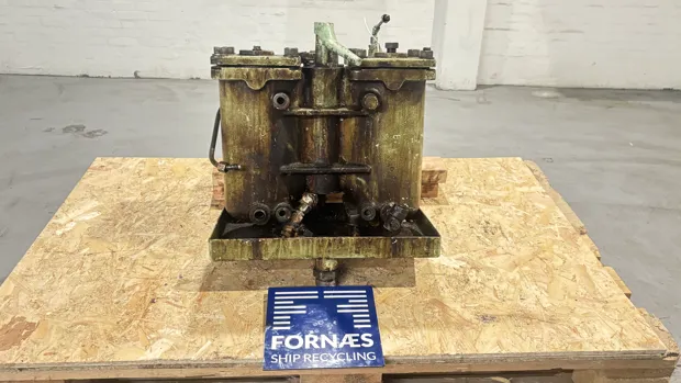 Image 1 of 9 - Boll&Kirch - 2.02.5.154.205 DN40 (no plate)