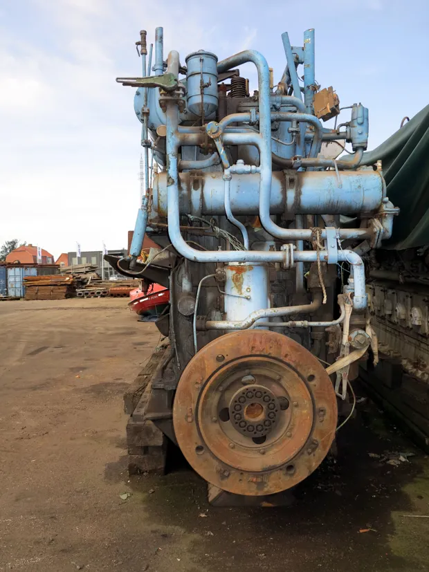 Image 5 of 6 - Deutz - SBV 8M 545