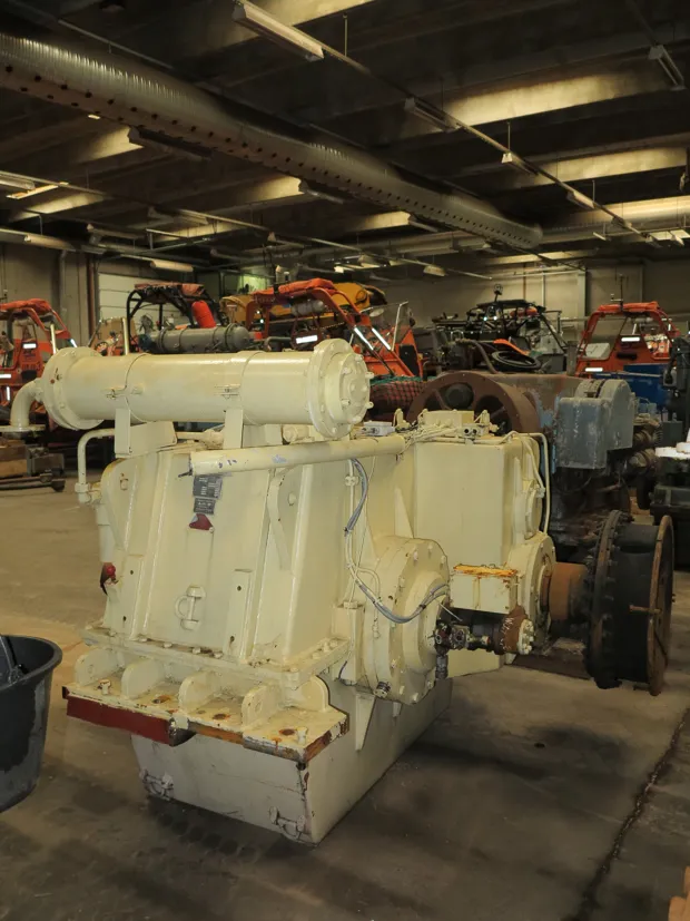 Image 2 of 5 - Reintjes - VAL 2250 HL