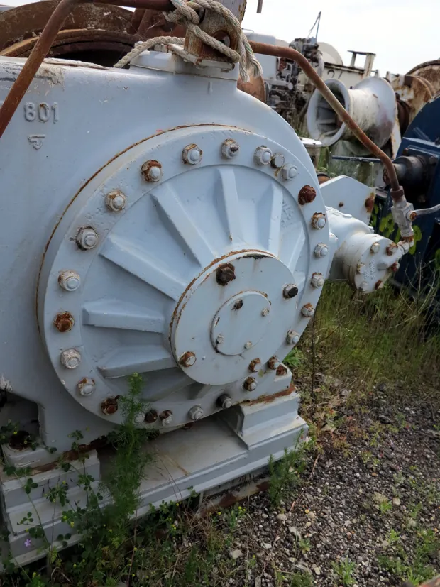Image 5 of 5 - Trawl winch