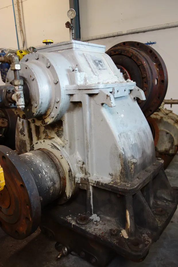 Image 3 of 6 - Reintjes - SUA 560