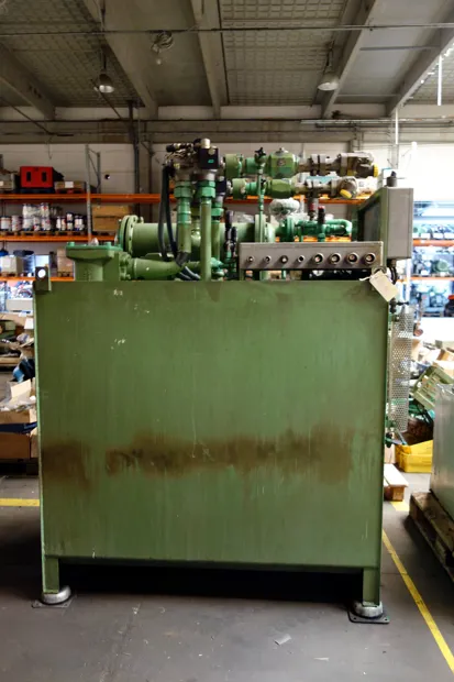 Image 2 of 3 - HS163