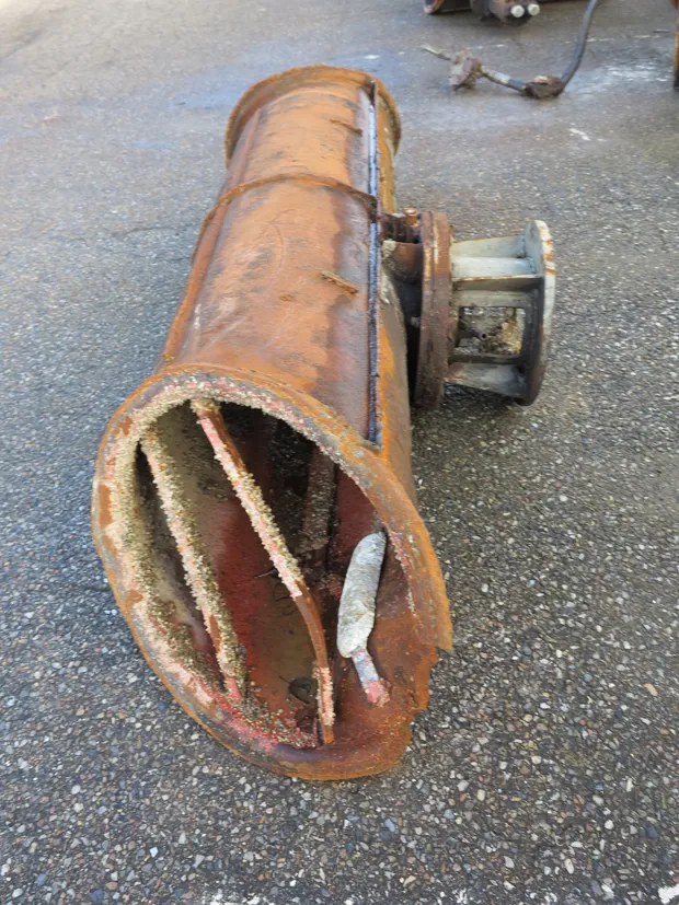 Image 3 of 6 - No plate