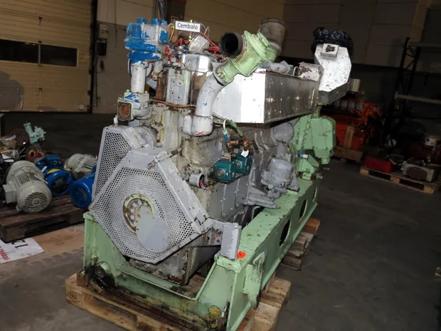 Image 3 of 5 - Deutz