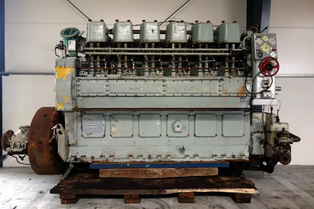 Image 1 of 5 - MaK - 6Mu 451 AK