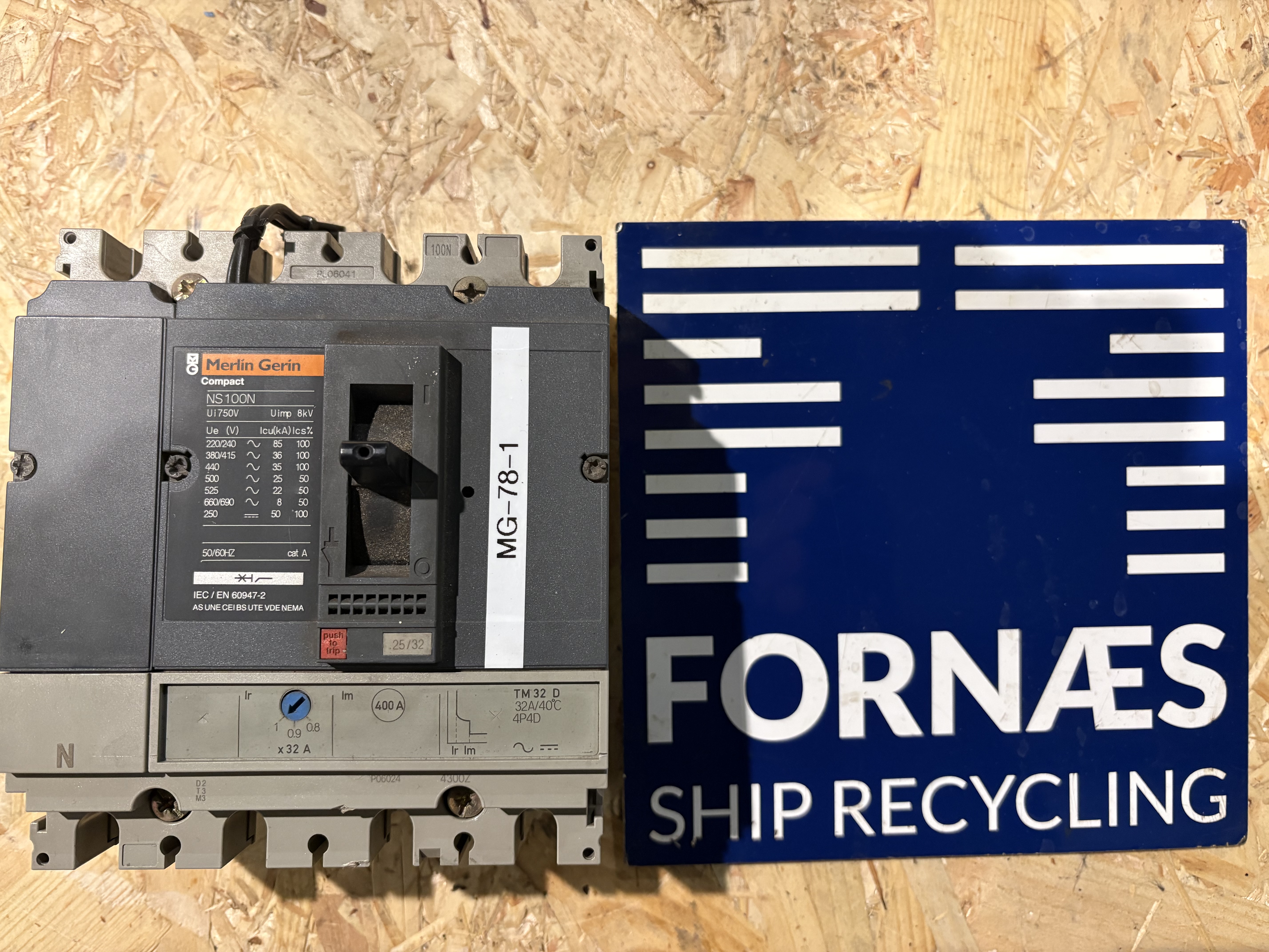 Merlin Gerin - NS100N