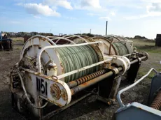 Split winch