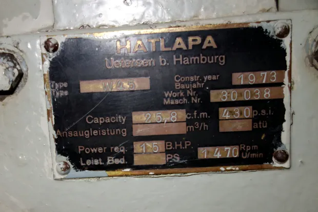 Image 4 of 4 - Hatlapa - W45