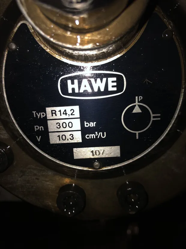 Image 7 of 7 - HS110