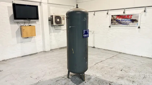 Image 2 of 7 - DANA-tank air tank - 500 liters