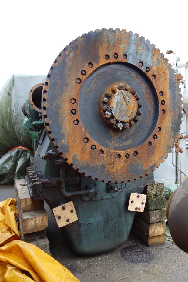 Image 3 of 5 - Alpha - 34 VO 65