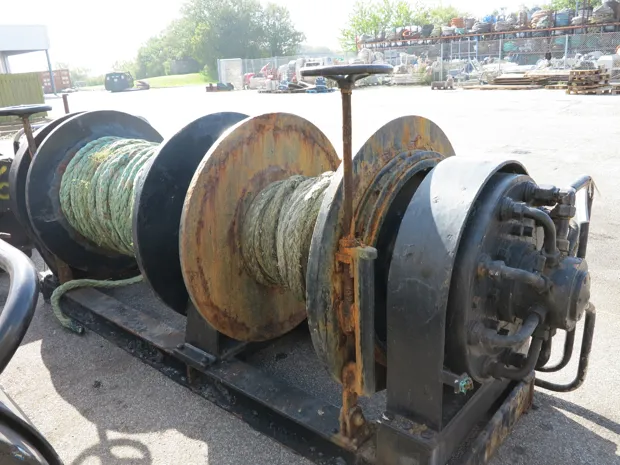 Image 4 of 8 - Trawl winch