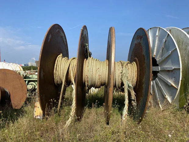 Image 1 of 5 - ND380