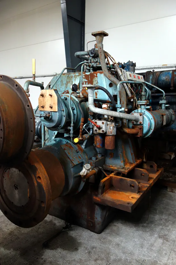 Image 4 of 6 - Reintjes - VAL 2742