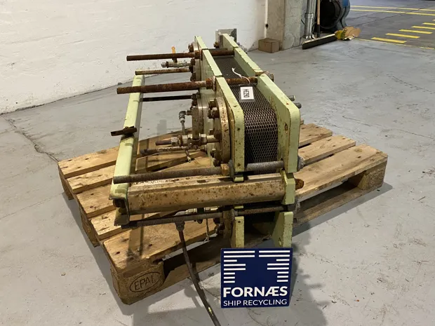 Image 5 of 6 - APV - N25