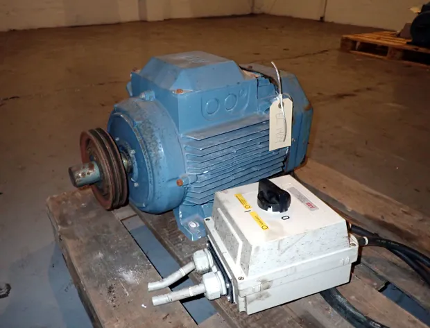 Image 2 of 4 - ABB - M2AA 160 M