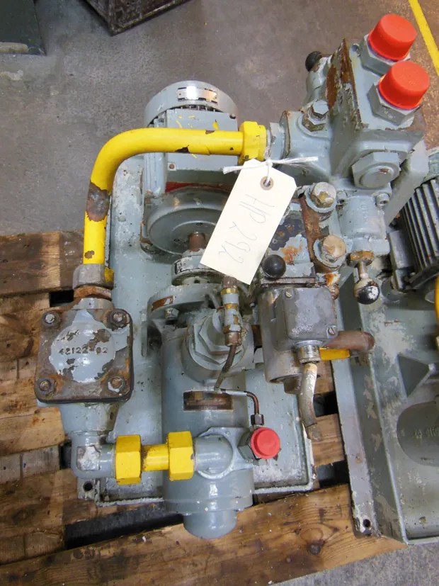 Image 1 of 3 - HP292