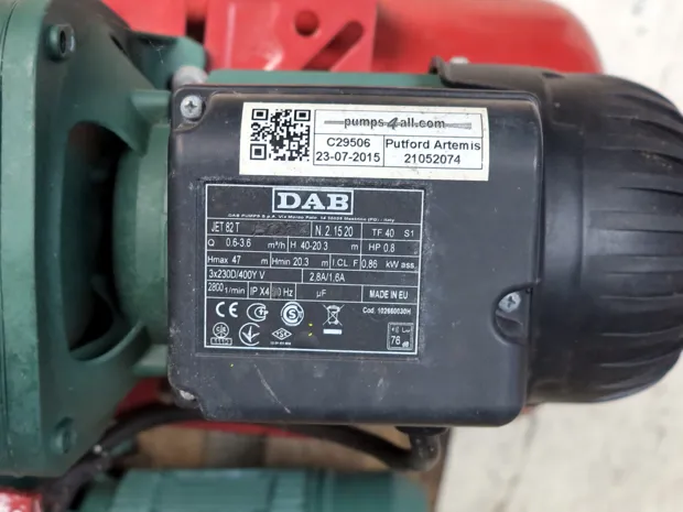 Image 2 of 3 - DAB - JET 82T