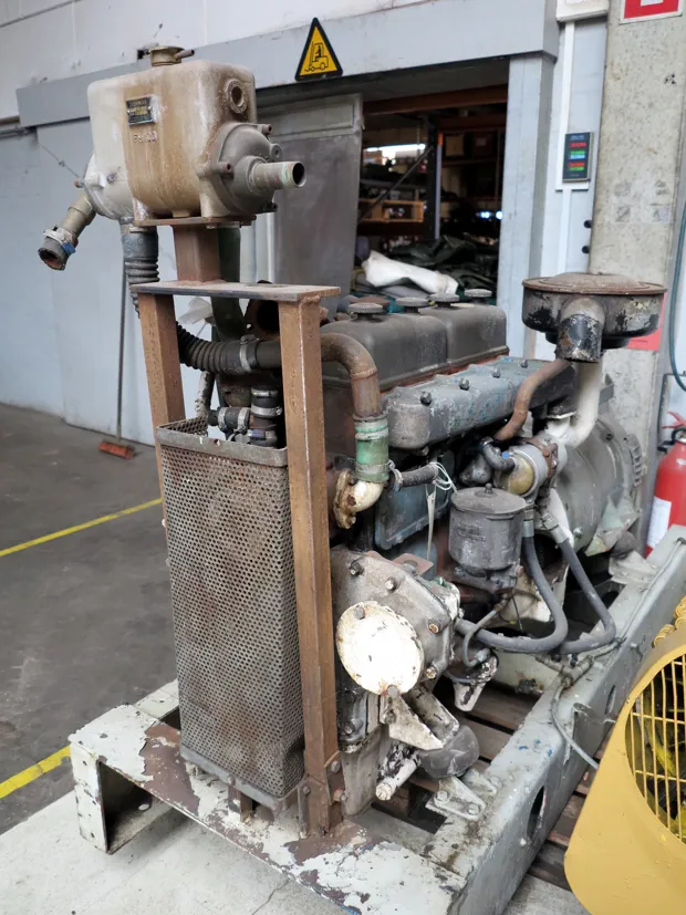 Image 2 of 5 - Scania