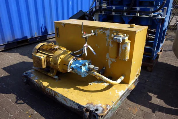 Image 1 of 3 - HS189