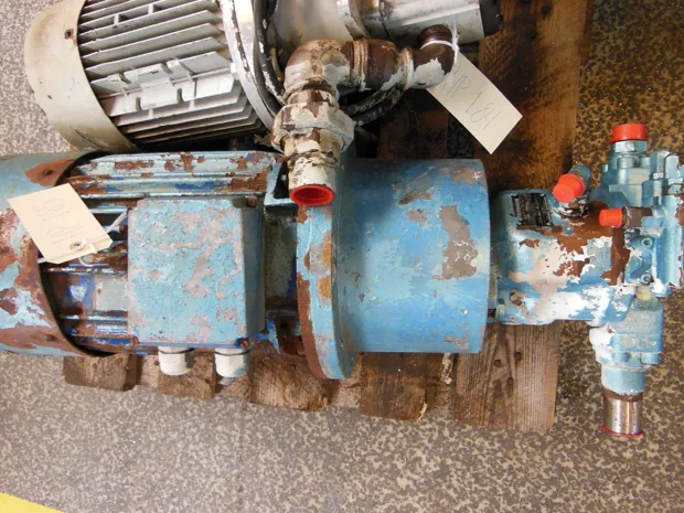 Image 1 of 3 - HP185