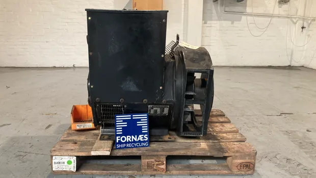 Image 4 of 5 - LISITE - LYG274B1