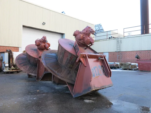 Image 4 of 9 - Chain wheel