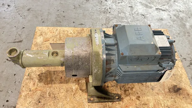 Image 8 of 10 - IMO - E4 038K1 LRBE