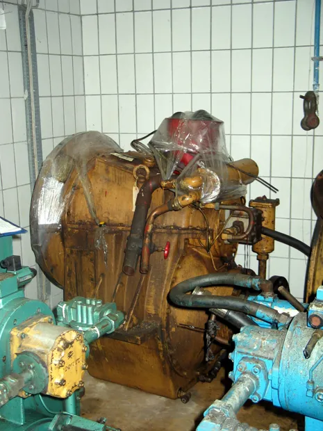 Image 1 of 3 - Fernholt & Giertsen - PB 398