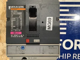 Merlin Gerin - Compact