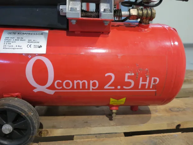 Image 6 of 6 - Qucomp - 2.5 H.P