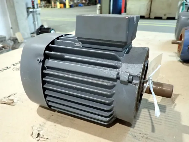 Image 1 of 3 - VEM - K21R 90 S4