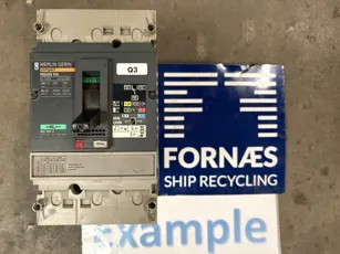 MERLIN GERIN - NS250NA