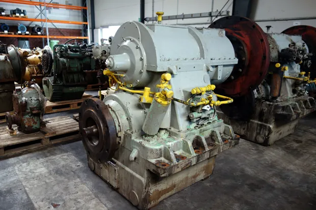 Image 1 of 3 - Volda Liaaen - ACG 600