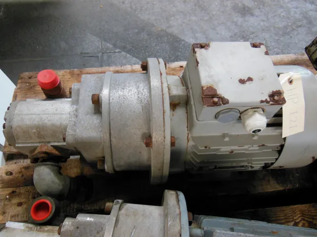 Image 1 of 3 - HP121