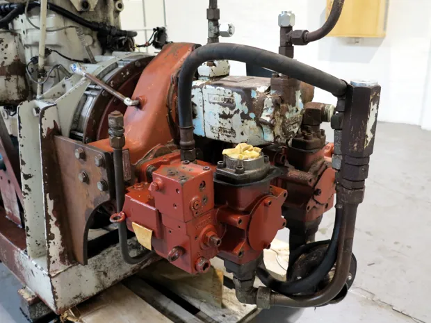 Image 3 of 10 - Cummins - NTA885