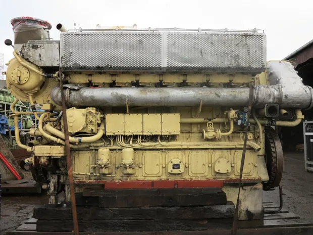 Image 4 of 8 - Deutz - SBV 8M 628