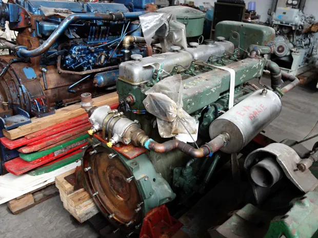 Image 1 of 5 - Scania - D11 R81SF