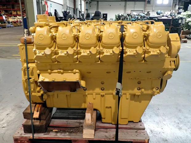 Image 1 of 6 - Mercedes - OM 404